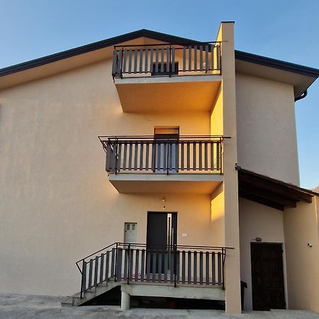 Apartma-Sobe Lejla Vipava Exterior photo