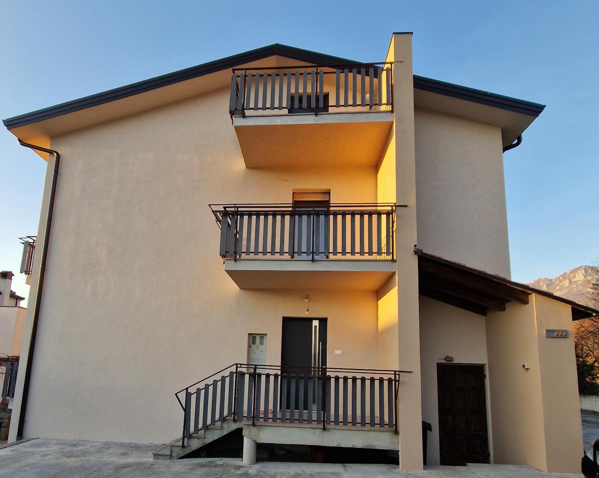 Apartma-Sobe Lejla Vipava Exterior photo